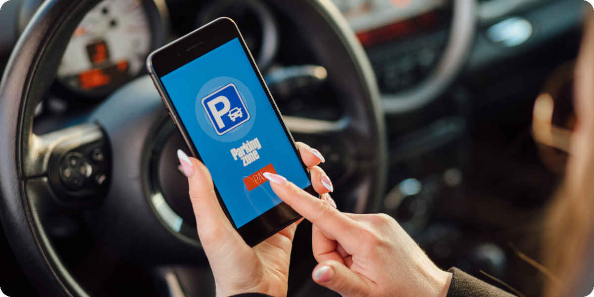 Parkapp vor dem Beginn der Autofahrt nutzen.